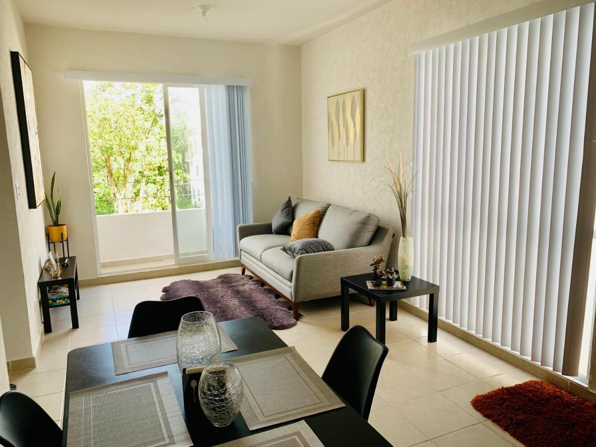 Franks House Luxury Apartment "Shared House" Cancun Bagian luar foto